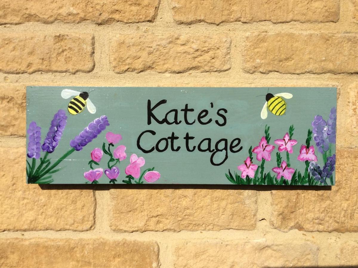 Kate'S Cottage バートン・オン・ザ・ウォーター エクステリア 写真